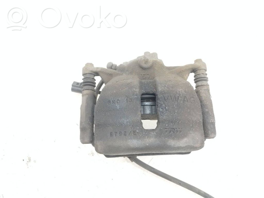 Zacisk hamulcowy przedni   6792E,GN015,6792,GNO15