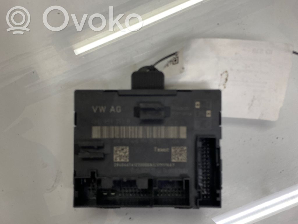 Audi A8 S8 D4 4H Door control unit/module 