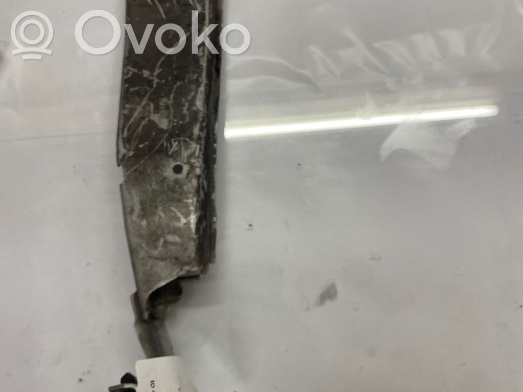 Audi A5 8T 8F Support de montage d'aile 