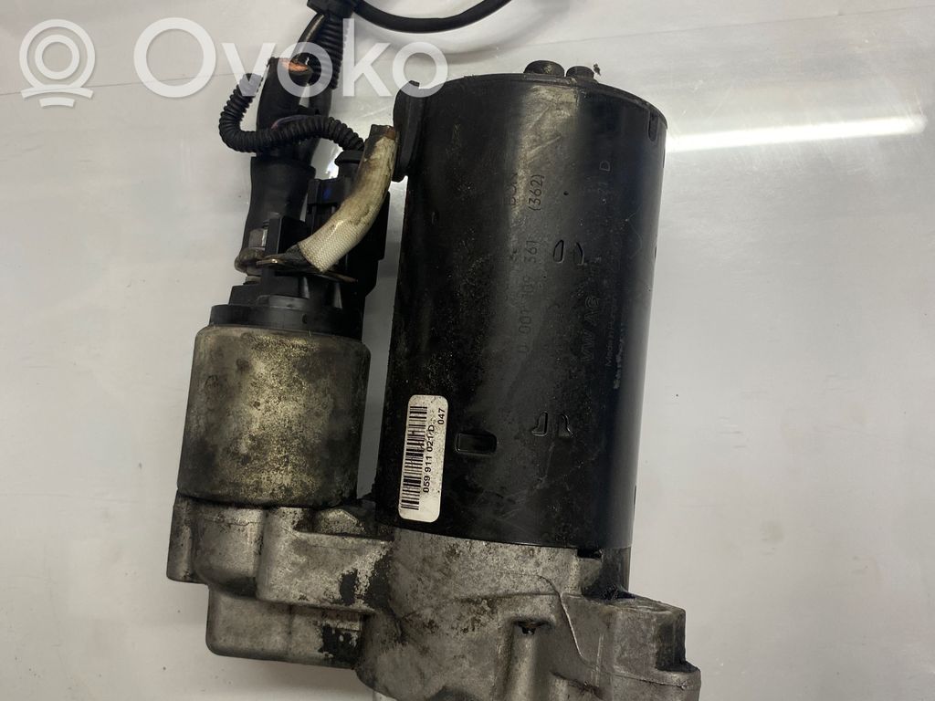Audi A4 S4 B8 8K Starter motor 