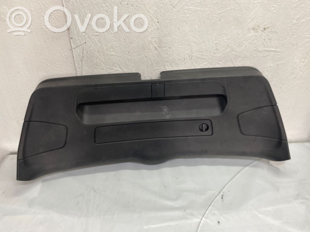 Audi A3 S3 8V Tailgate trim 