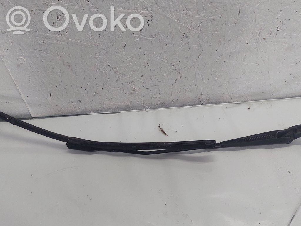 Audi A5 Sportback 8TA Front wiper blade arm 