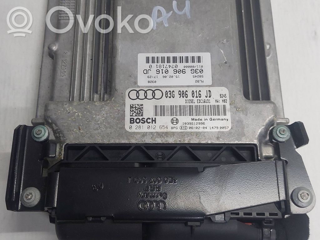 Audi A4 S4 B7 8E 8H Engine control unit/module 