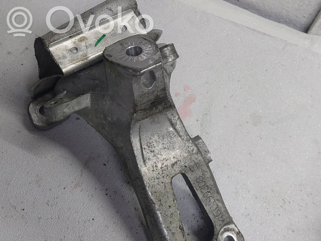 Audi Q5 SQ5 8R Engine mounting bracket 