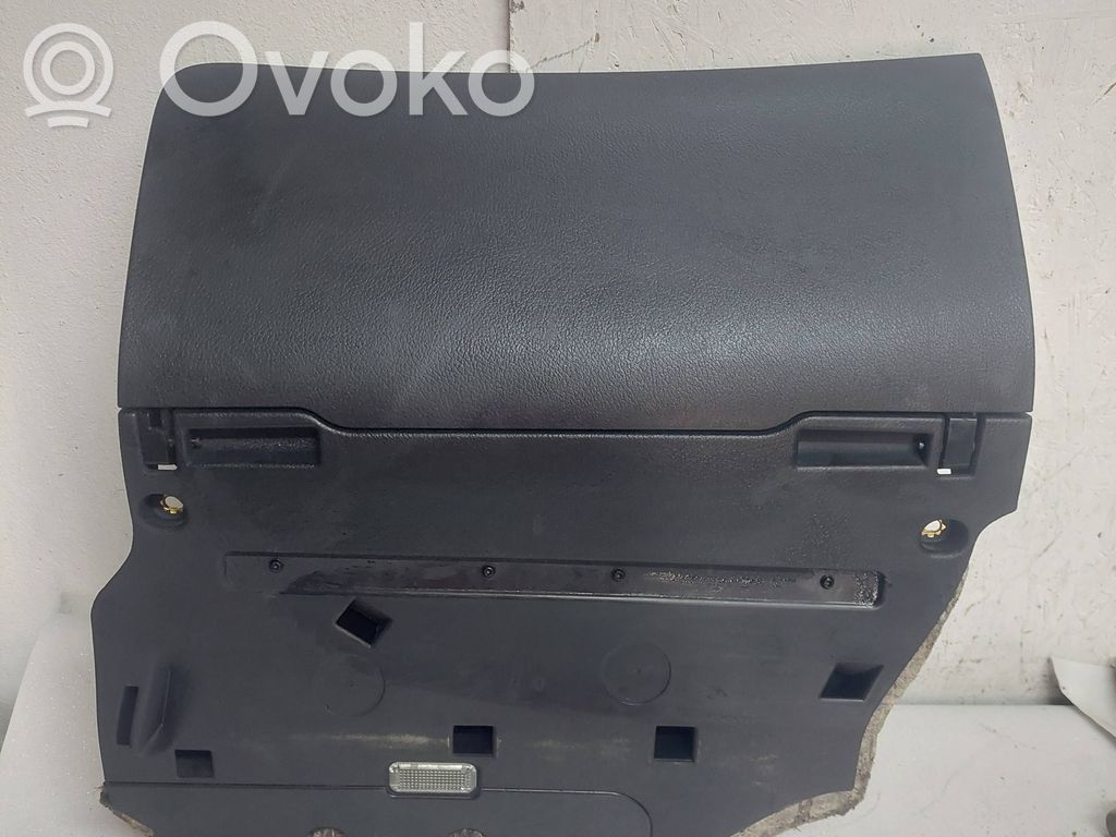 Audi A6 S6 C6 4F Guantera 