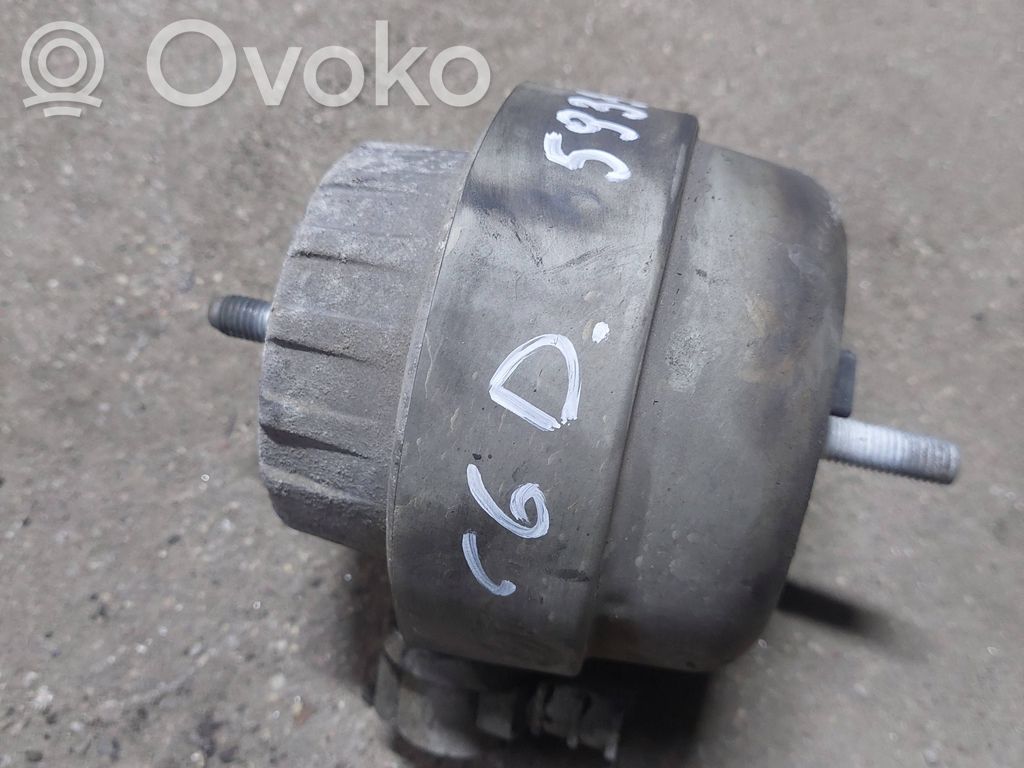 Audi A6 S6 C6 4F Engine mount bracket 