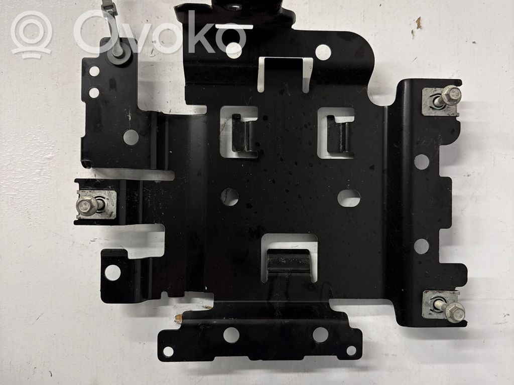 Dodge Durango Engine control unit holder 