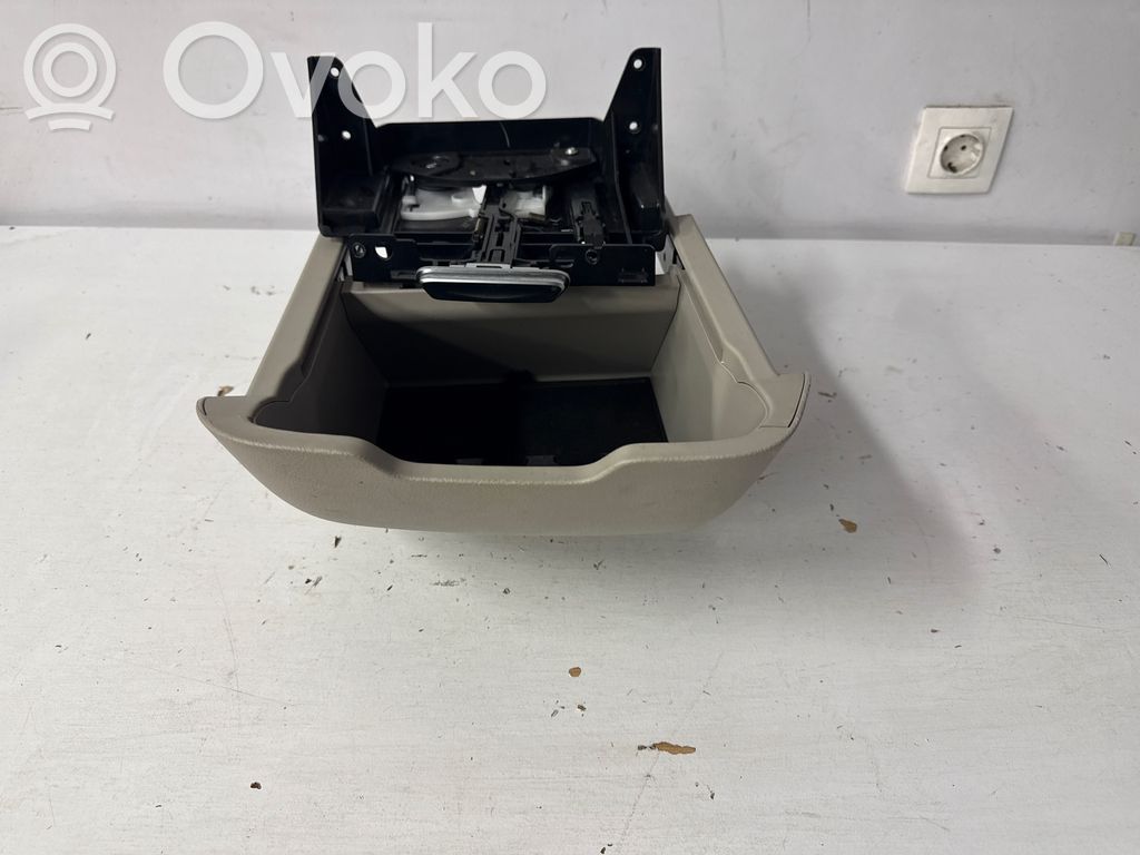 Chrysler Pacifica Glove box set 