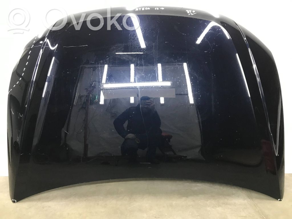 Engine bonnet/hood