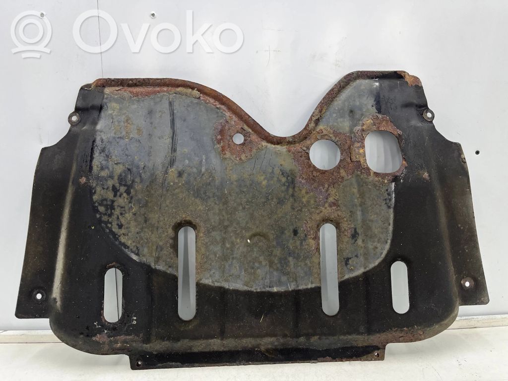 Engine splash shield/under tray