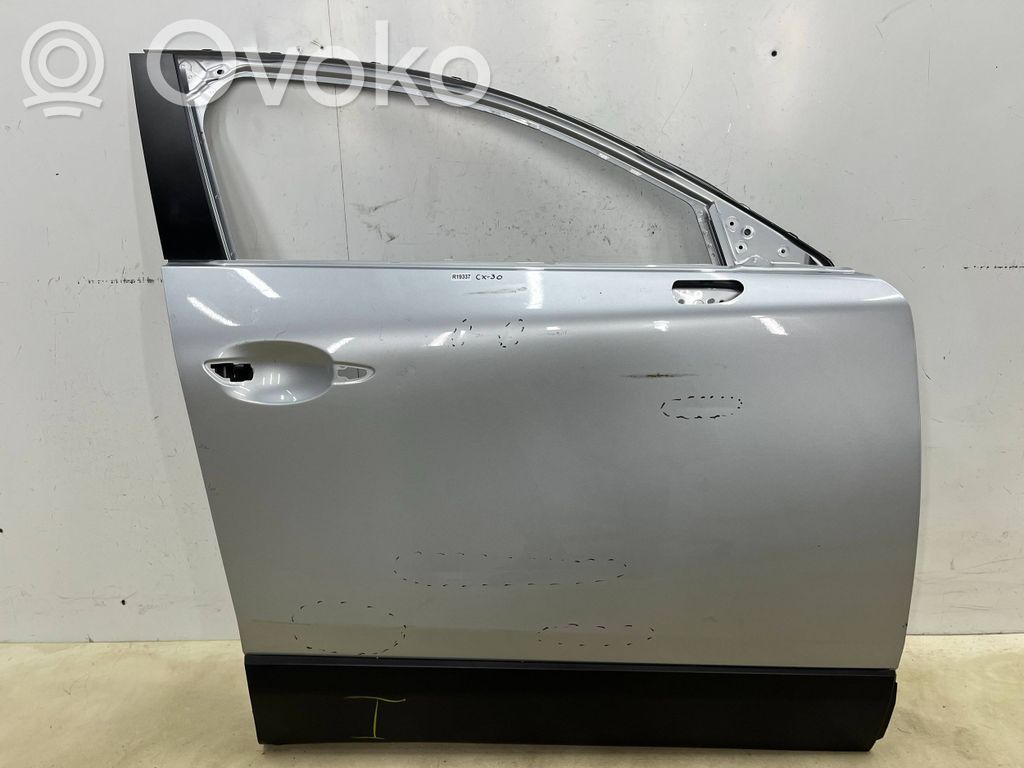 Mazda CX-30 Front door 
