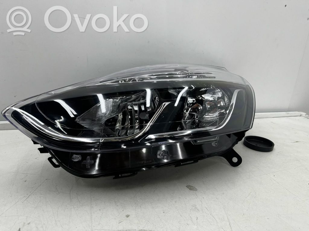 Renault Clio IV Headlight/headlamp 