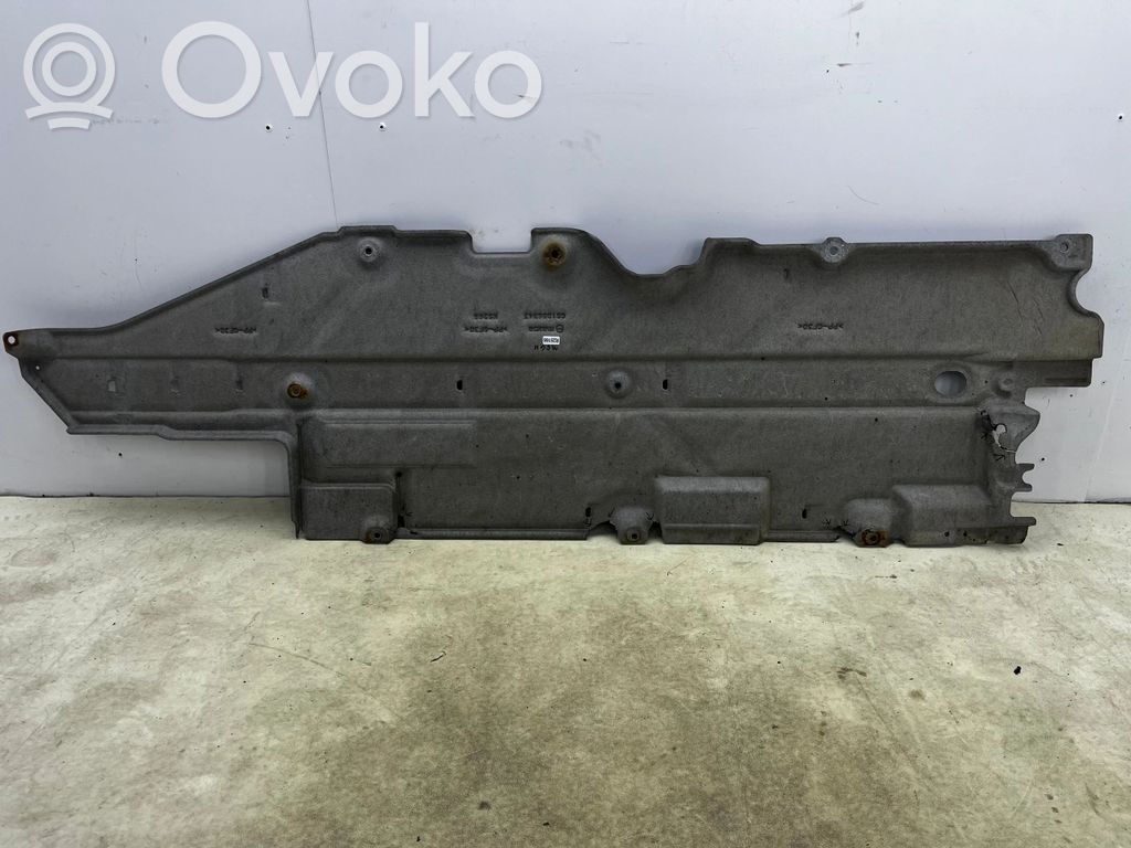 Mazda 6 Protecție inferioară laterală 