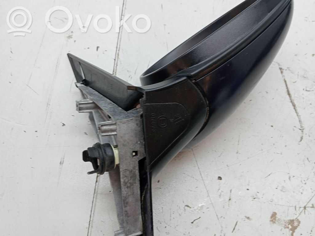 Front door electric wing mirror   51167189850