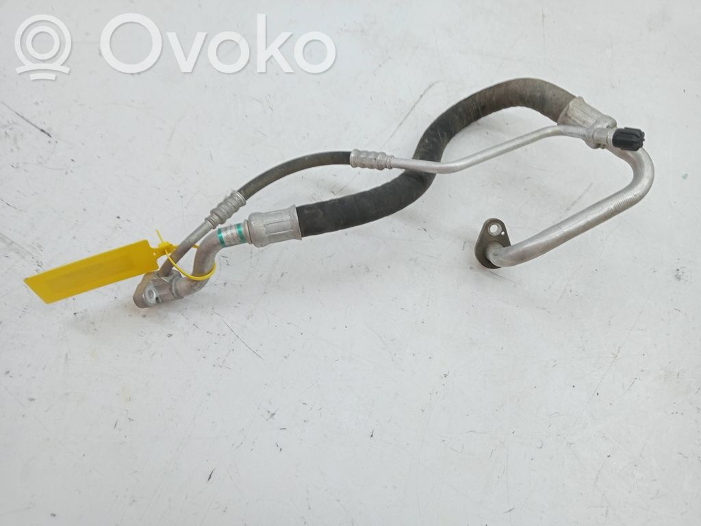 Manguito/racor flexible para A/C   64509209741