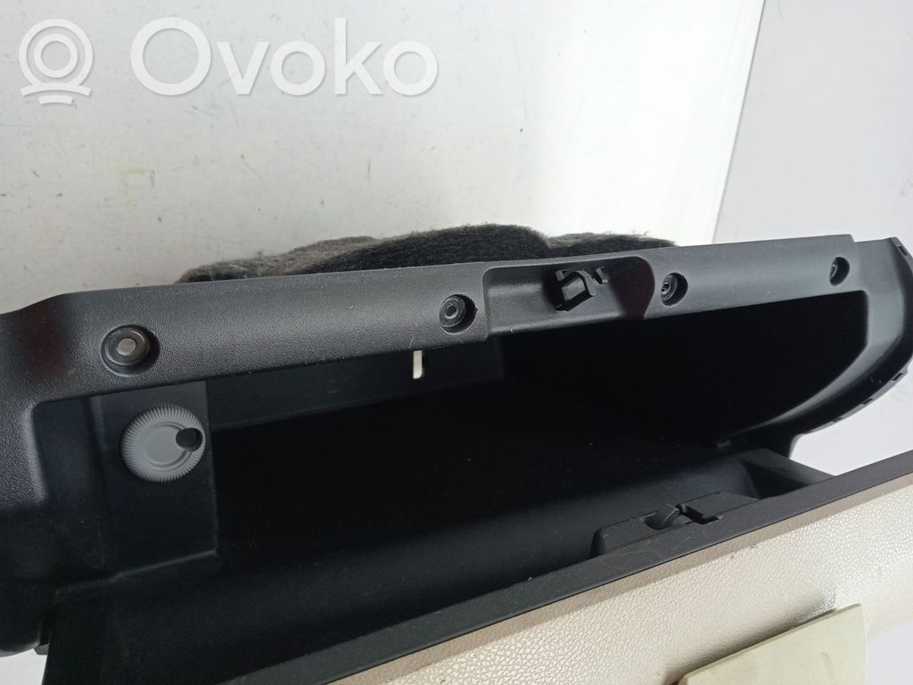 Guantera   A1696800191