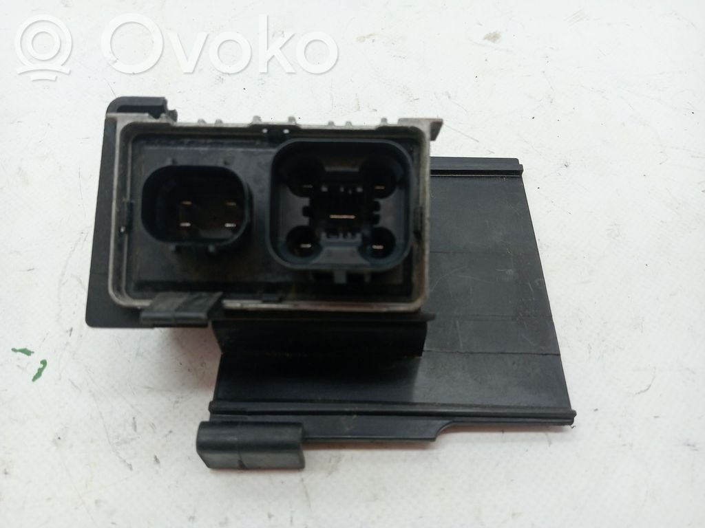Opel Zafira B Modul de control caroserie central 