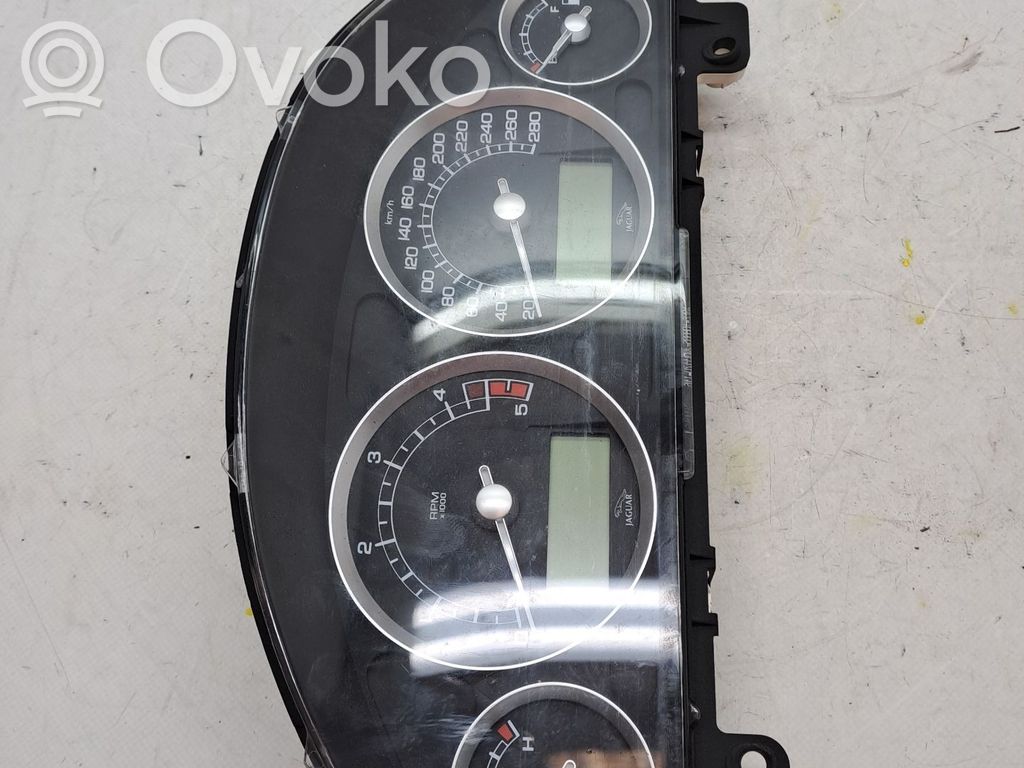 Nopeusmittari (mittaristo)   XR853788,6R8310849JA
