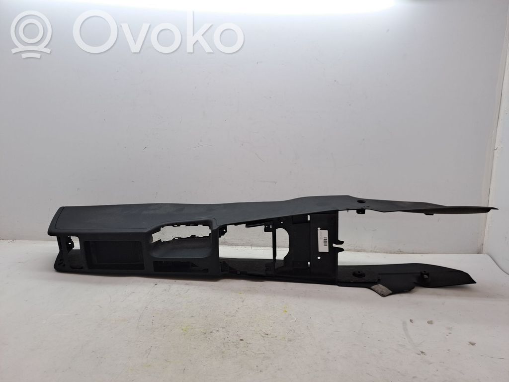 Keskikonsoli   8P1863244