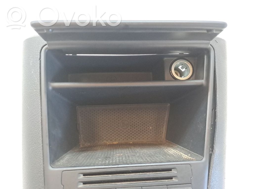 Consola central   5M1863487B82V,5M1863487B