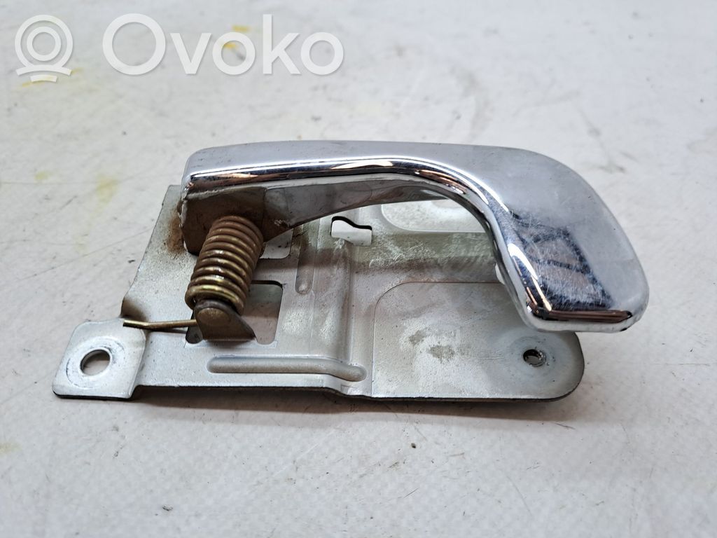 Mâner interior ușă spate   MB669170
