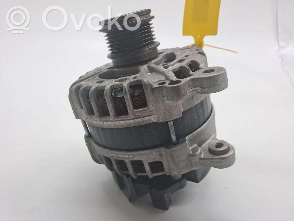 Alternador   04L903023J