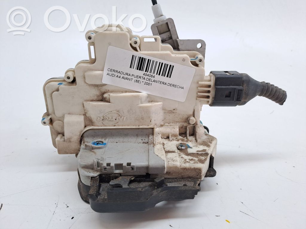 Audi A4 S4 B6 8E 8H Serratura portiera anteriore