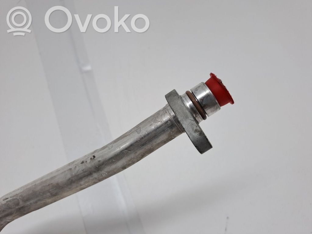 A/C-laitteen joustava liitosmuhvi   924544277R,924800018R