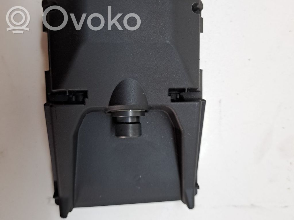 Reversing camera   99211J7700