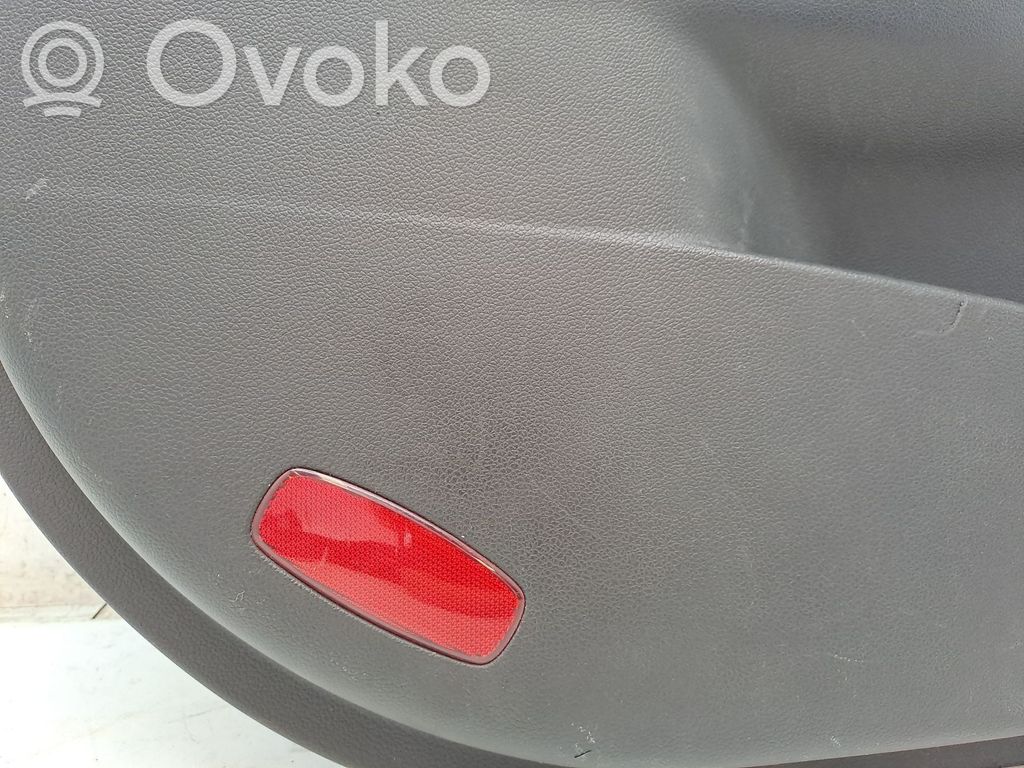 KIA Ceed Rivestimento del pannello della portiera anteriore 