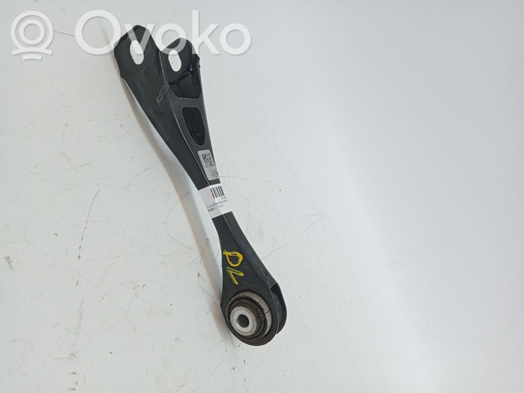 Brazo de suspensión trasera   33326852269,33326852269