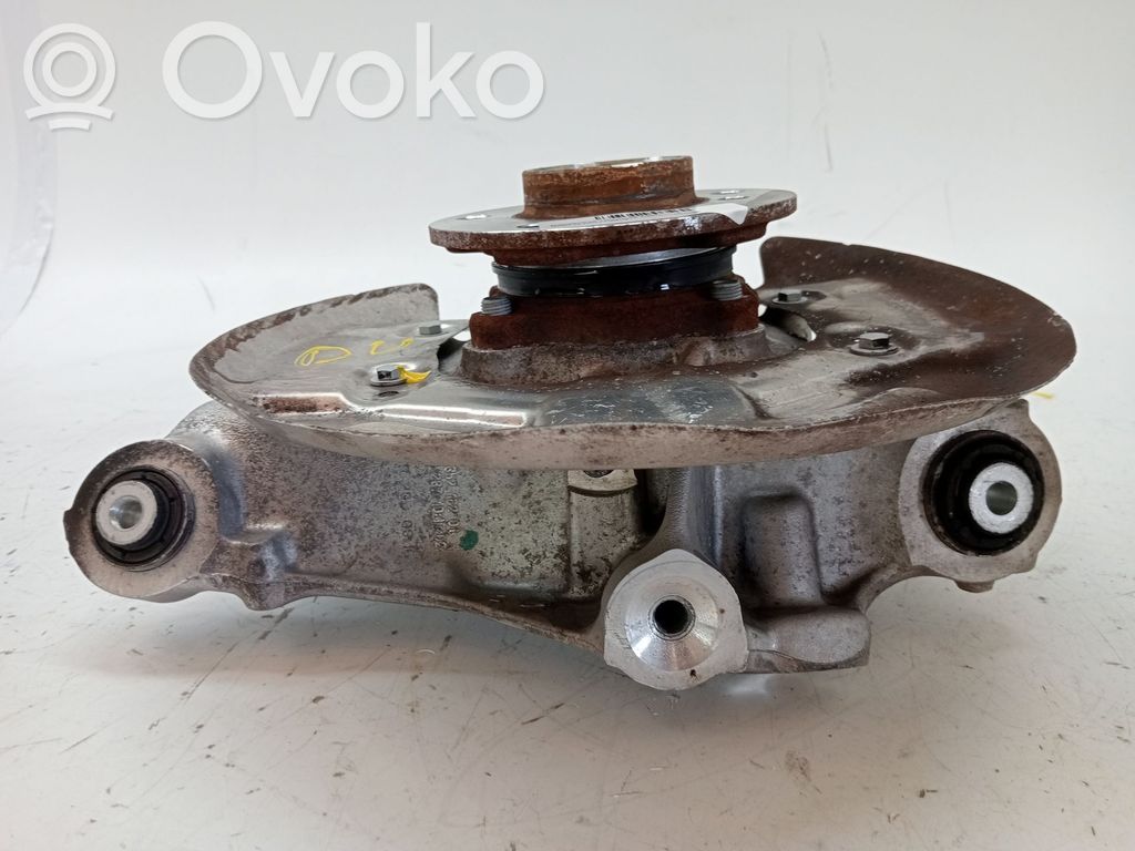 Olka-akselin laakeripesä   33326852162