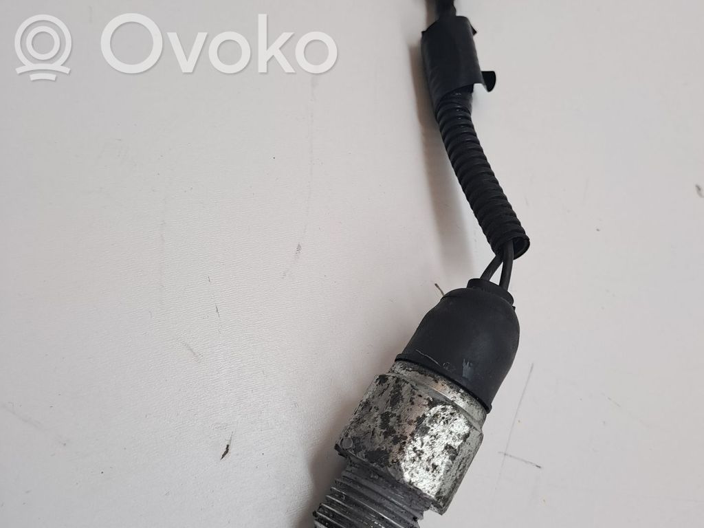 Otros interruptores/perillas/selectores   320066KB5A