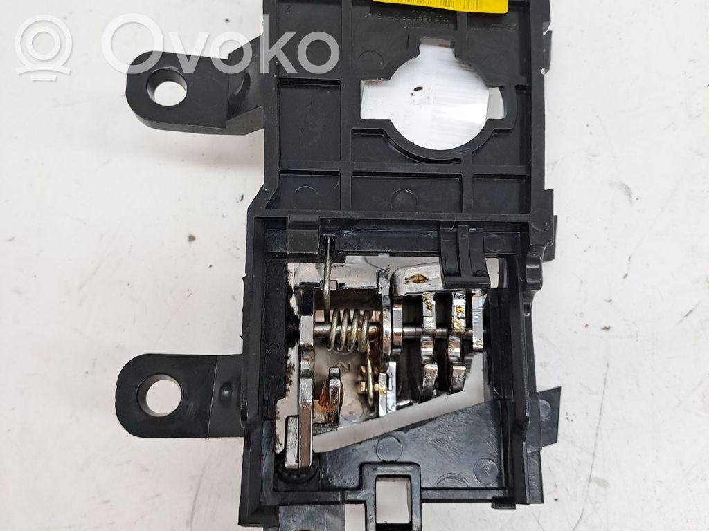 Takaoven sisäkahva   836202T010