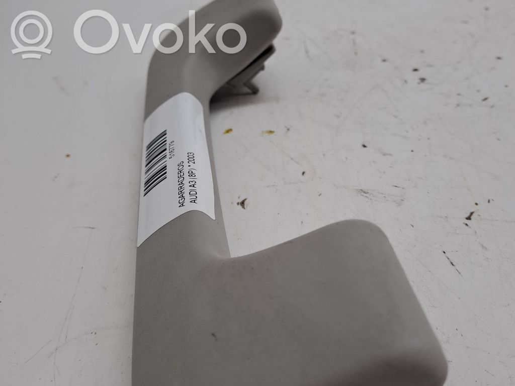 Asidero (moldura superior)   8P0857607M