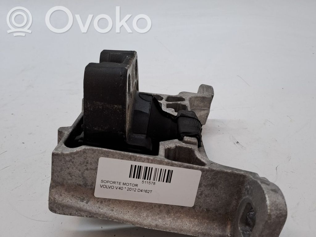 Moottorin kiinnikekorvake   31401666