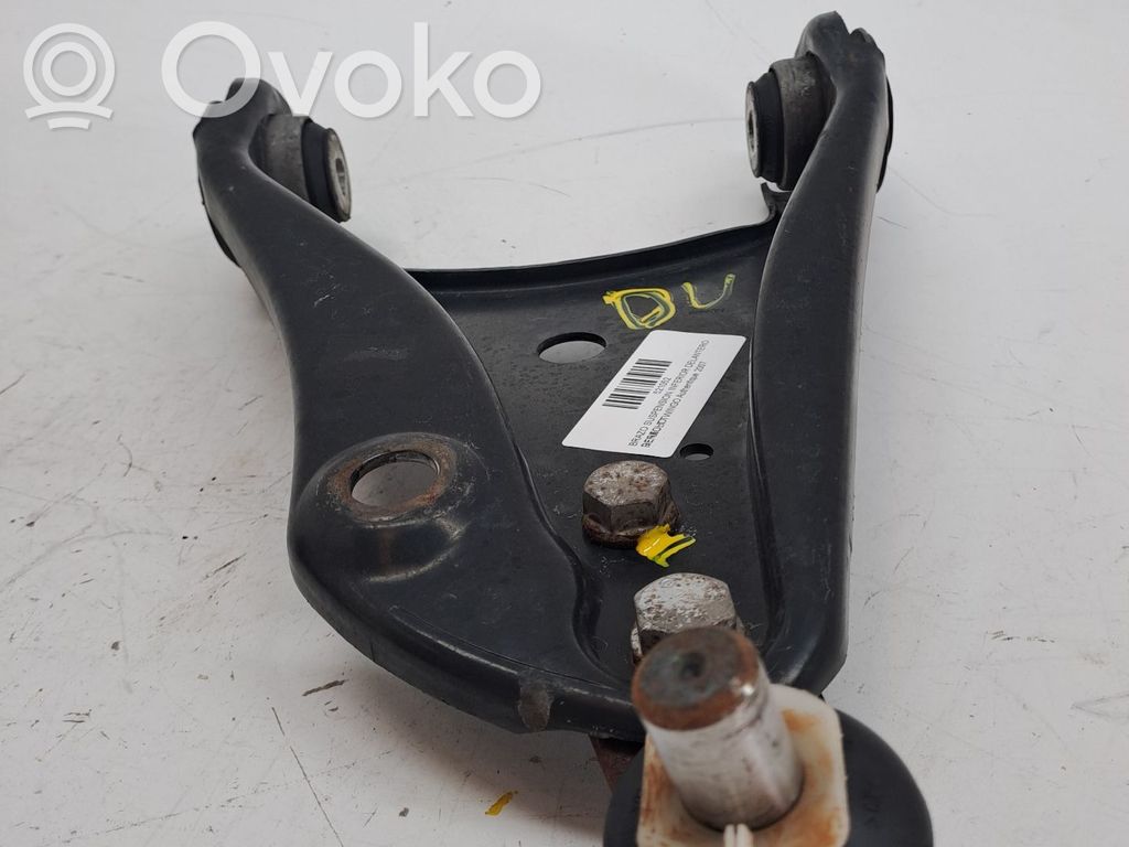 Renault Twingo I Braccio di controllo sospensione anteriore inferiore/braccio oscillante
