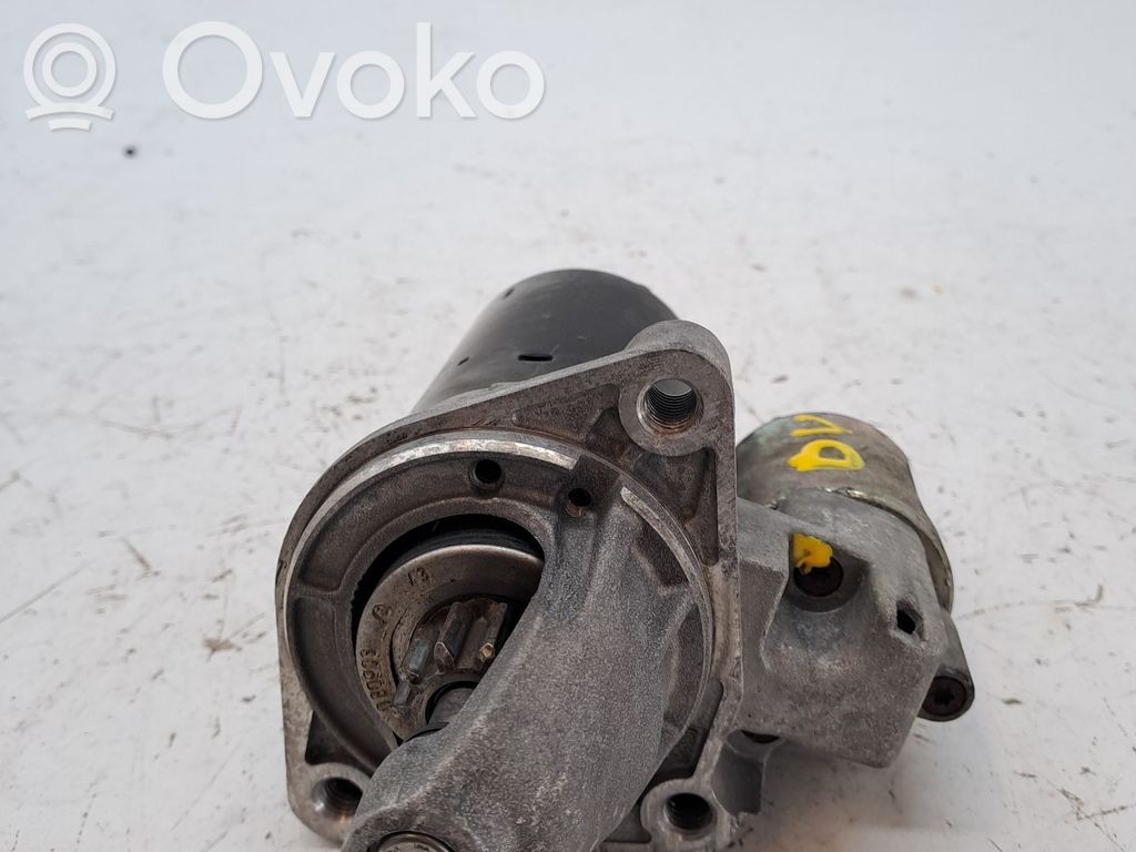 Стартер   1732742,8V2111000BE