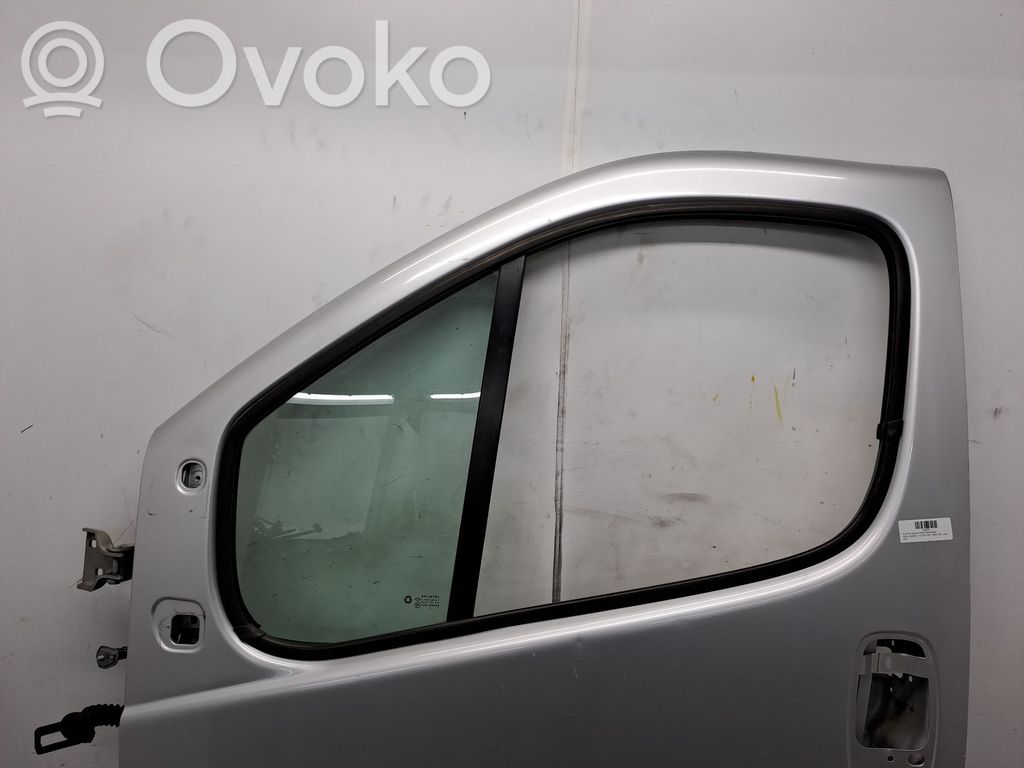 Tür vorne   93194149,91159905