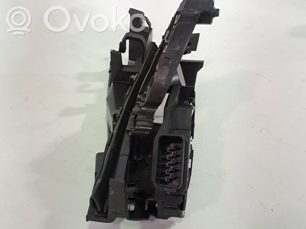 Front door lock   4892360,3M5AR21812AM