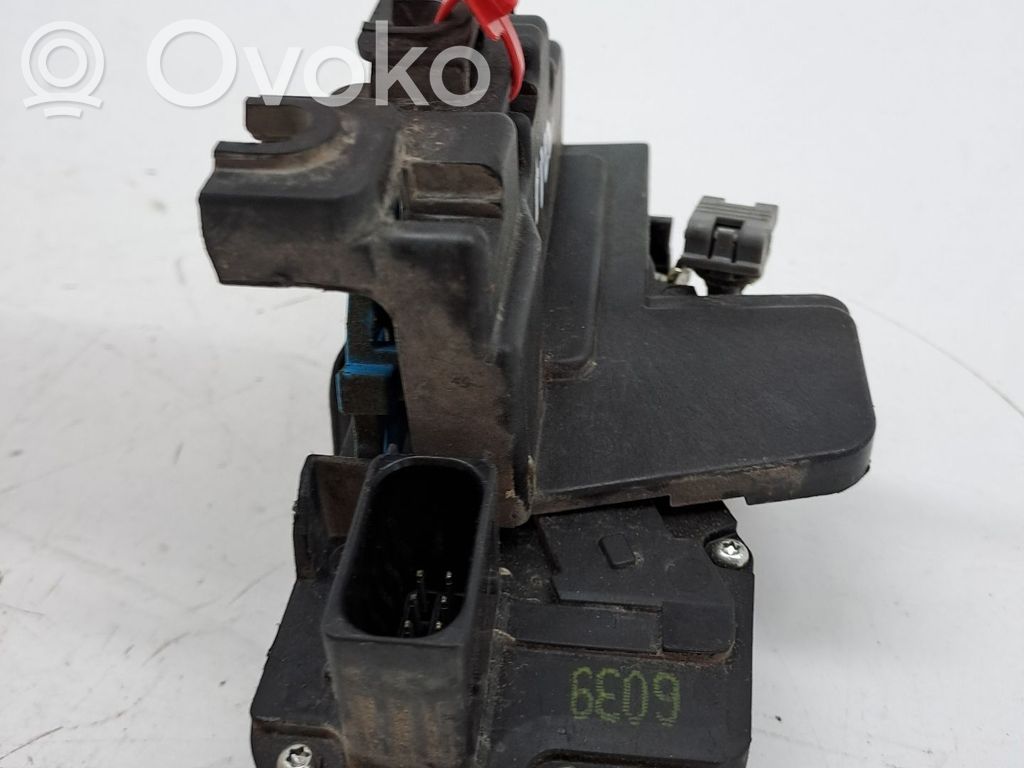 Opel Antara Serratura portiera anteriore 