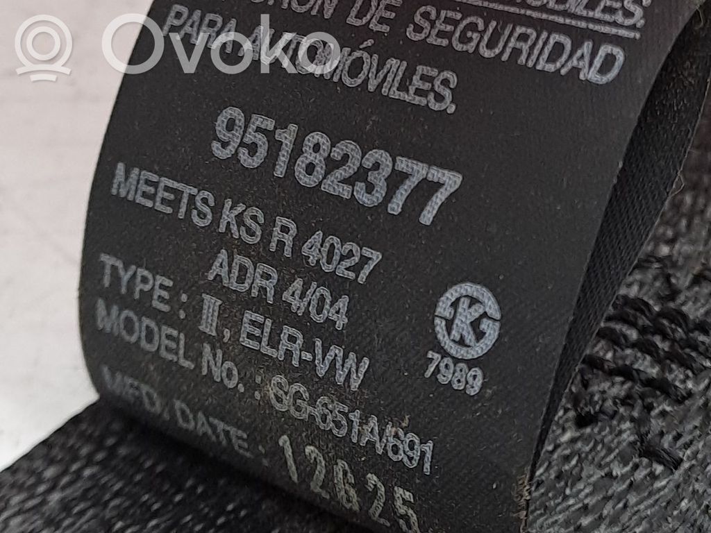 Takaistuimen turvavyö   95182377,4819962