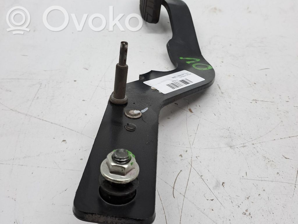 Pedal de freno   95154457,4820557