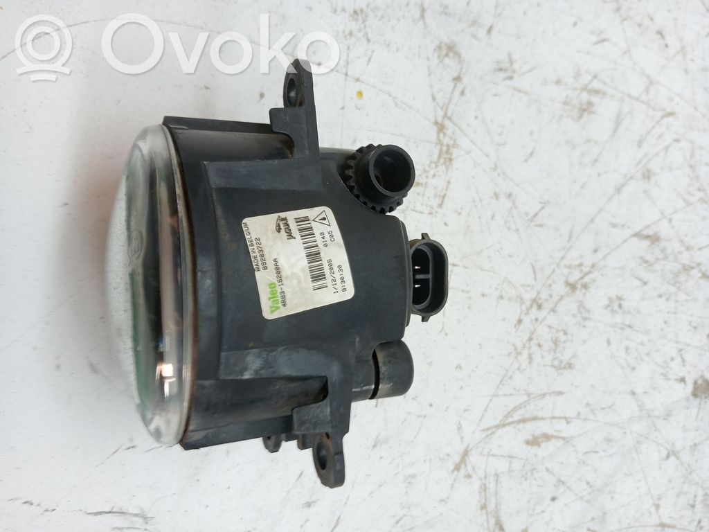 Etusumuvalo   XR837532,4R8315200AA