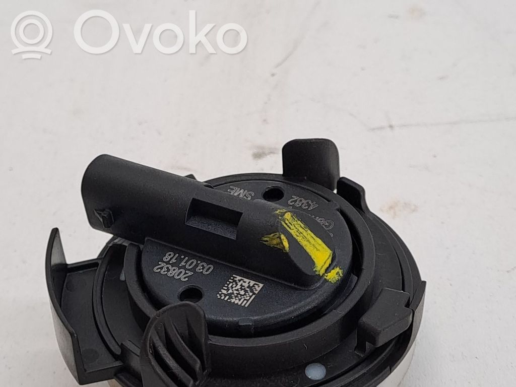 Senzor   5Q0959354