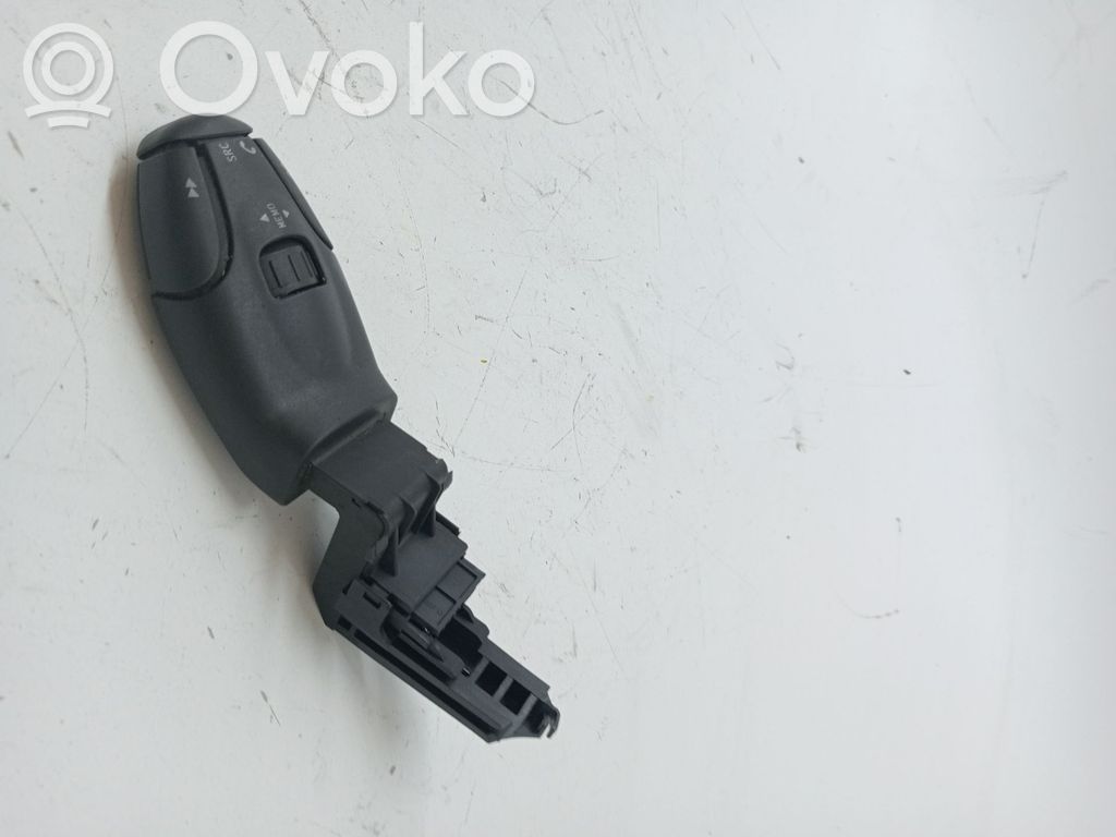 Citroen C5 Steering wheel buttons/switches 
