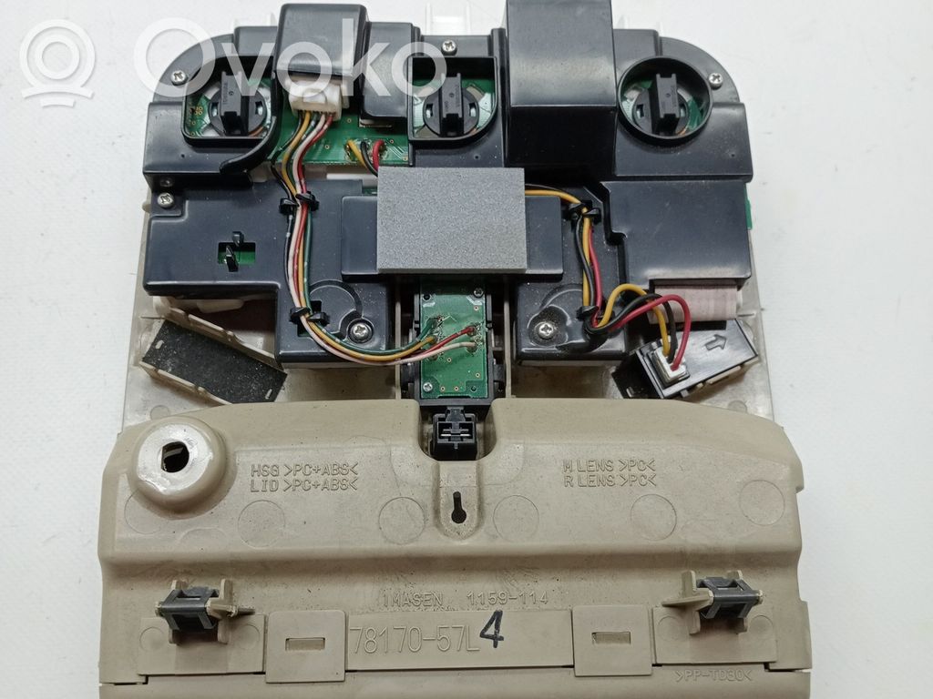 Suzuki Kizashi Ramă consolă lumini plafon 