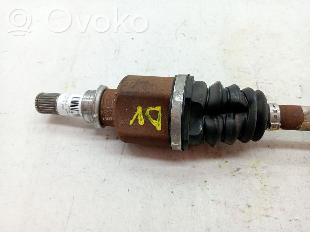 Etuvetoakseli   8200499585