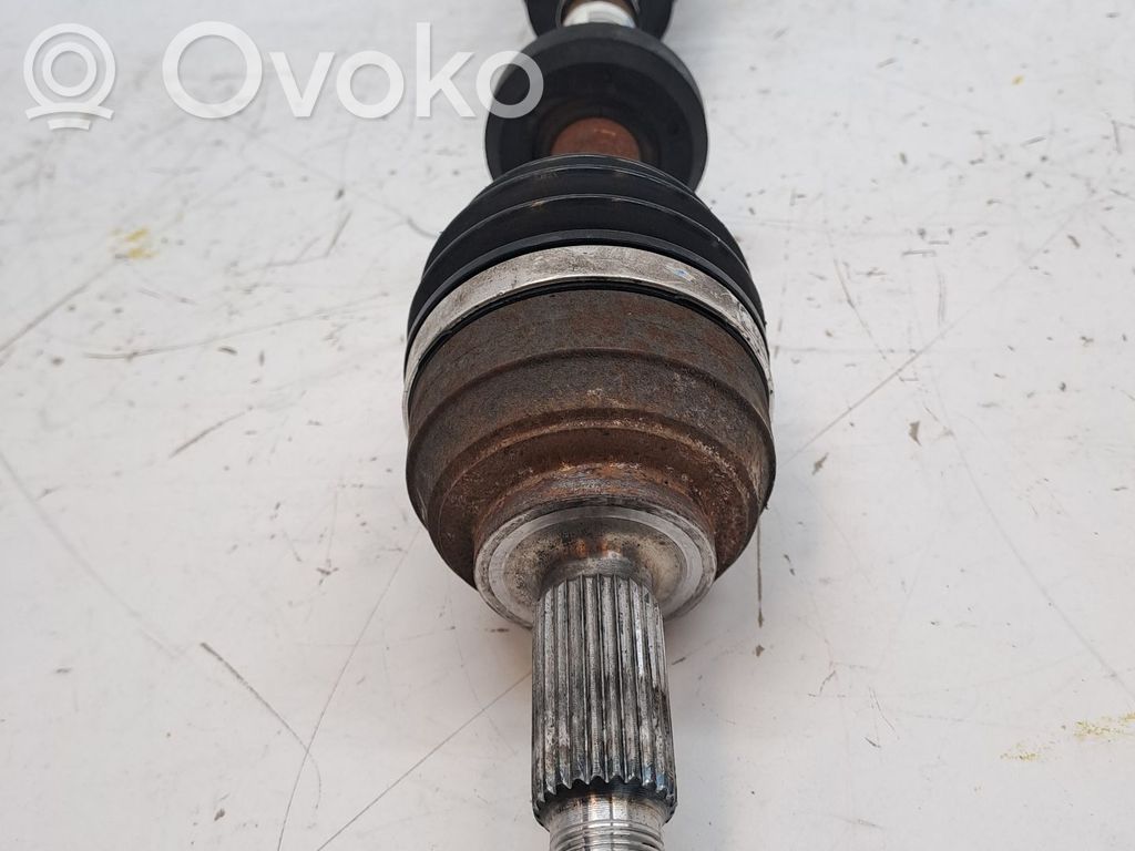 Eje de transmisión delantero   8200661507