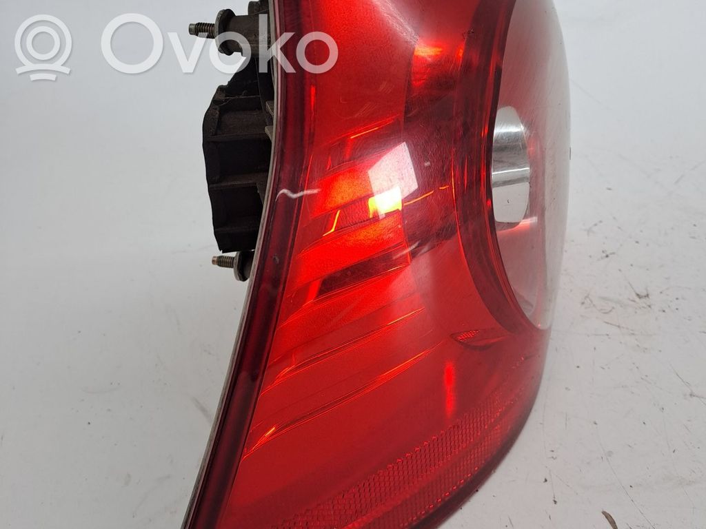 Lámpara de faros/luces traseros   1K6945095AA